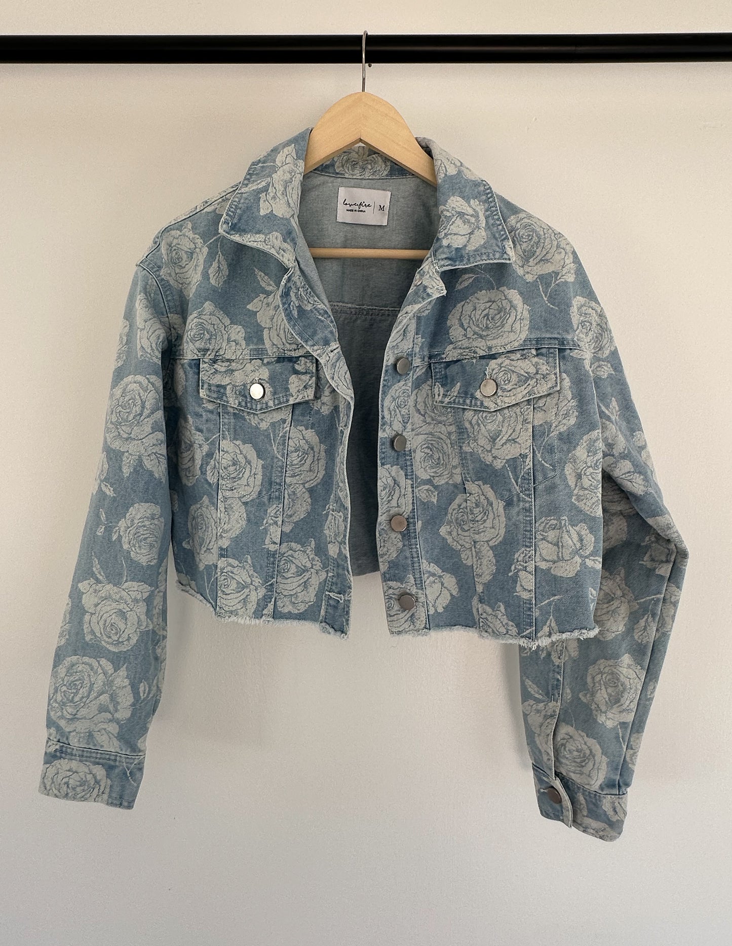 Cropped Rose Design Denim Jacket